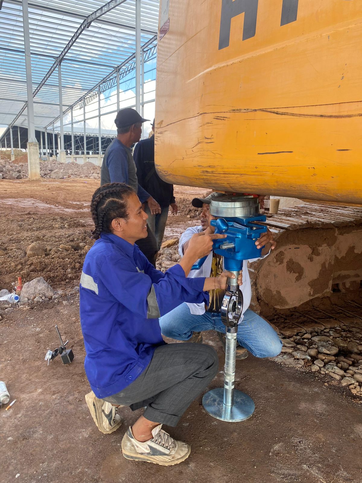 Pengujian CBR untuk Proyek Jalan Raya di Madiun